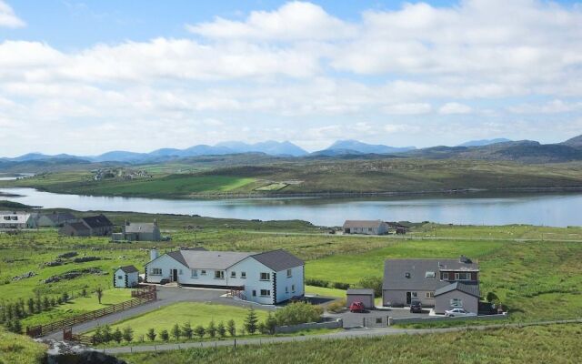 Loch Roag Guest House & Eshcol Guest House