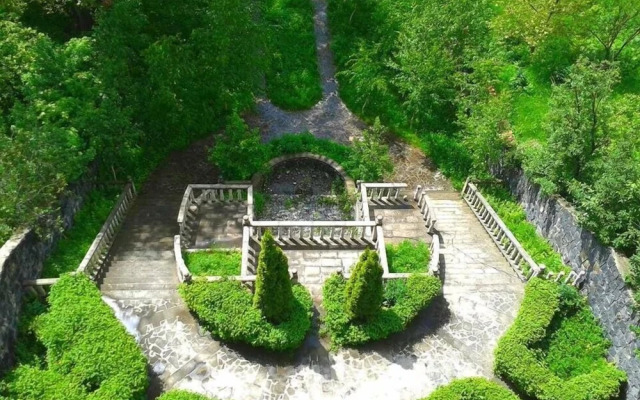 Rest House in Dilijan