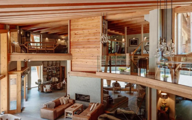 Charmant Petit Hotel