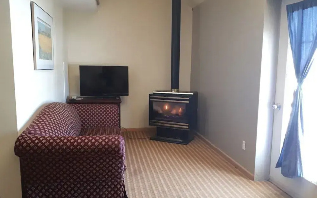 North Adventure Inn