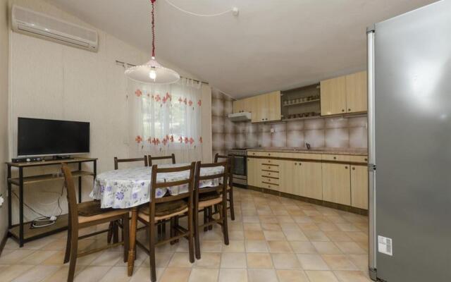 Neda - 150 M from pebble beach - A1(6)