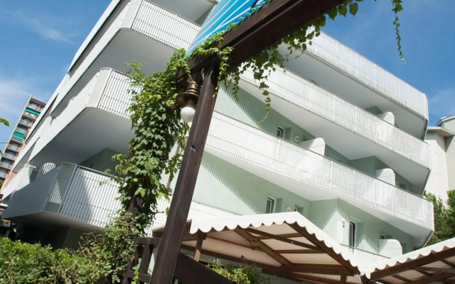 Hotel Salus
