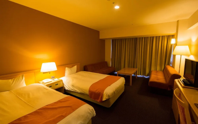 Suzu Beach Hotel