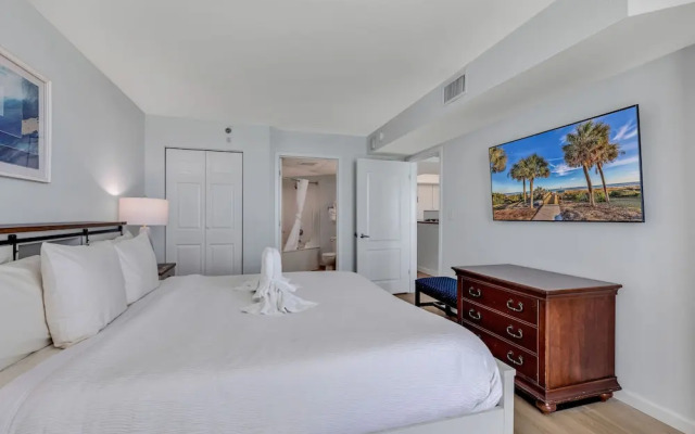 Carolinian Resort 2032