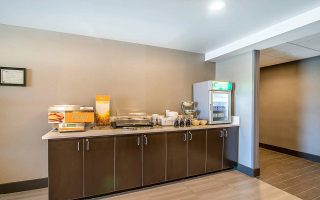 Elevate Hotel at Sierra Blanca Ruidoso, an Ascend Collection Hotel