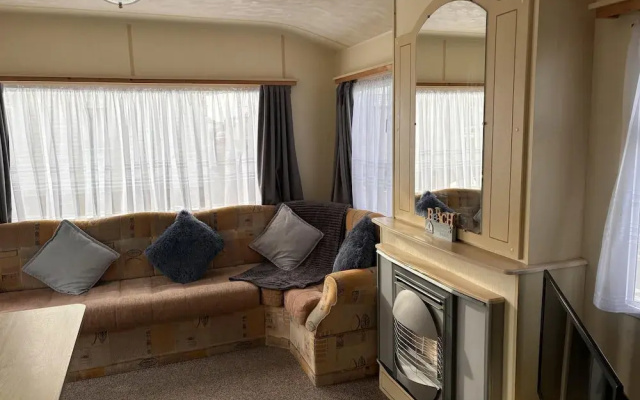Lovely 2 Bedroom Static Caravan Brean, Somerset