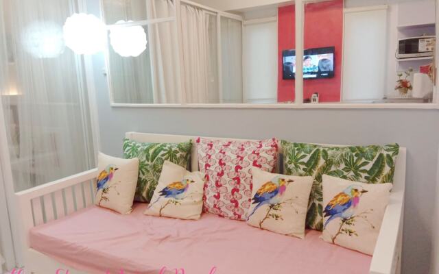 HomeStay at Wind Residences