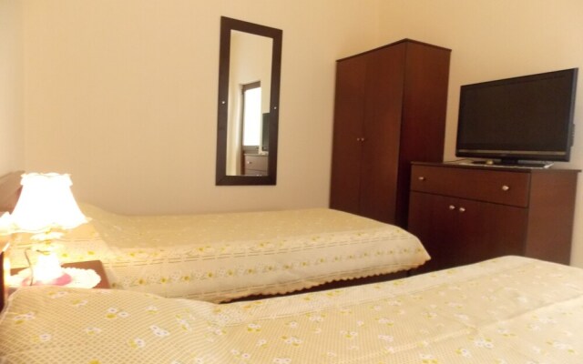 Ylli Apartments Saranda