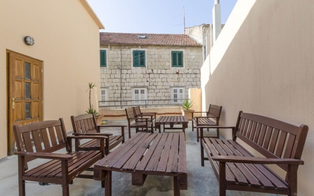 Apartments Srdan