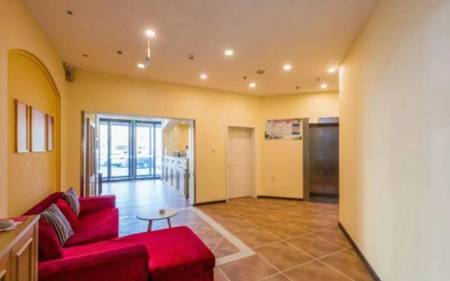 Home Inn (Baoding Qingyuan Lianchi South Street Branch)