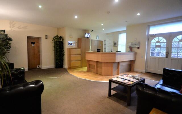 Gateway Hotel