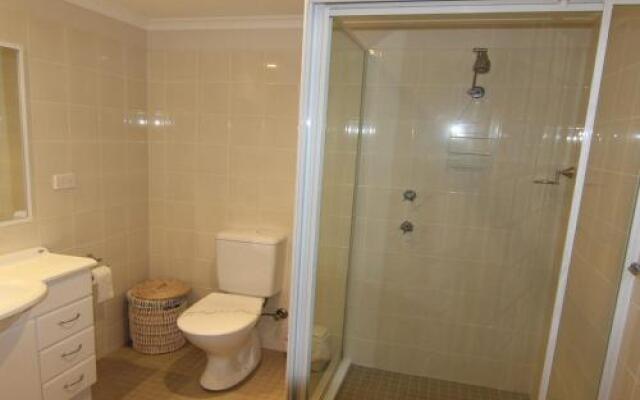 Twin Pines 301 - Cbd Location