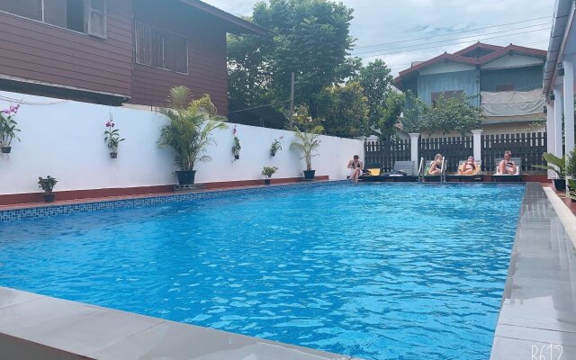 Jasmine Vangvieng Hotel