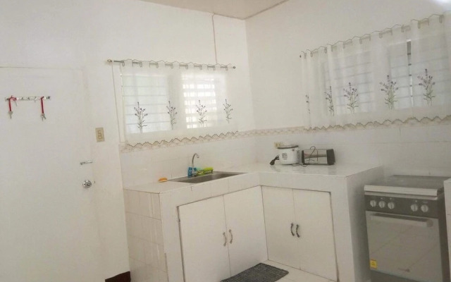 Luna Oslob Extension House
