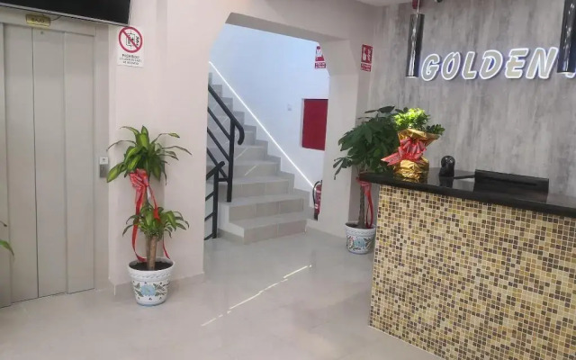 Hostal Golden Alcalá