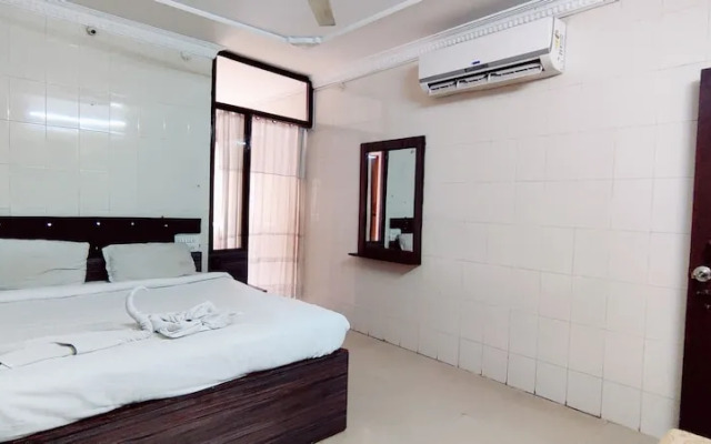 PPH Living EDEN PARK HOTEL INDIRA NAGAR