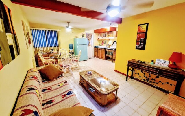 Nice Apartment, Equipped Near the Malecon and the Beach