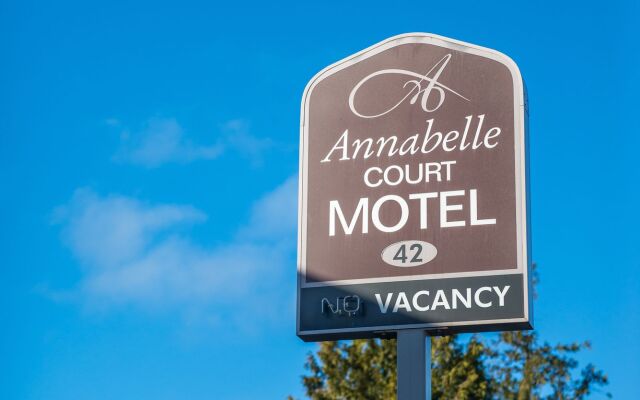 Annabelle Court Motel