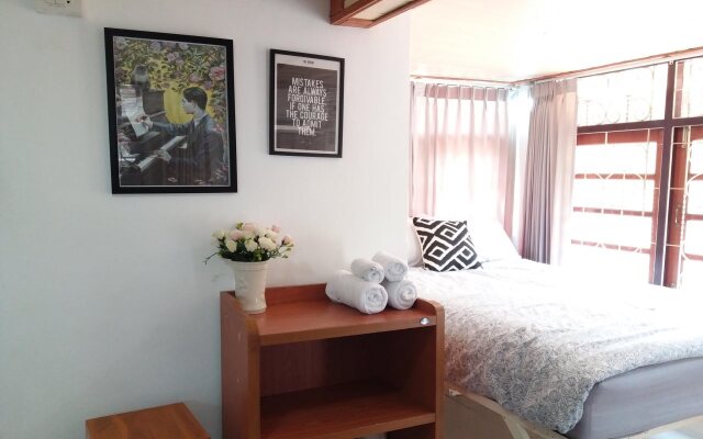 Green Riverside Homestay