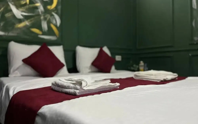 The Palms Hostel
