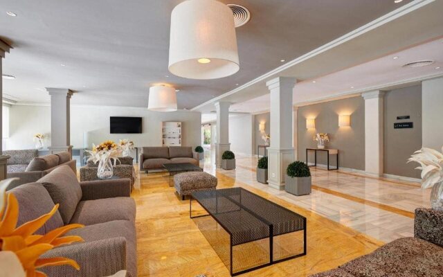 Protur Badia Park Aparthotel