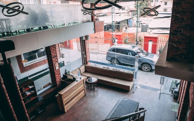 Himalayan Suite Hotel