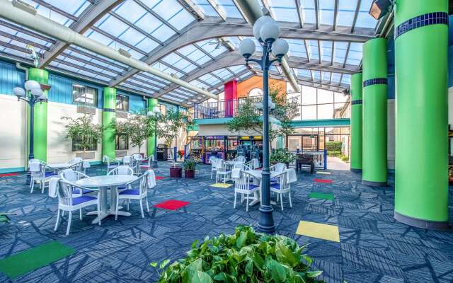 Country Inn & Suites by Radisson, Muskegon, MI