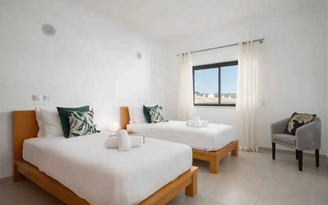 Lagos Ocean View 2 With Pool by Homing