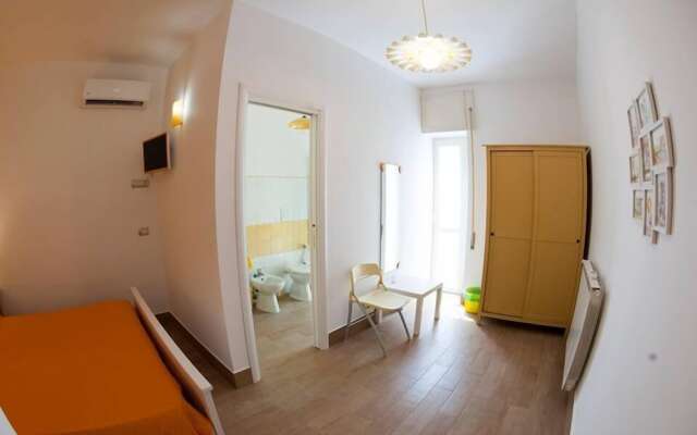 O' Paese E Masaniello