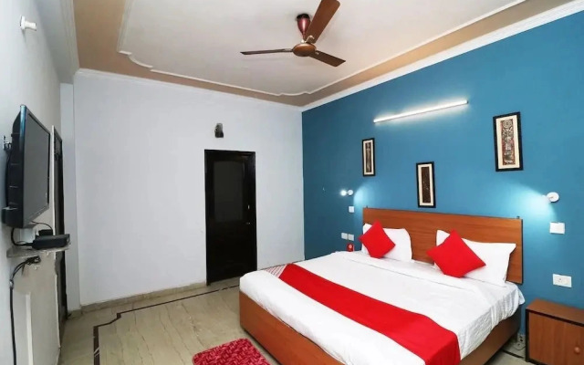 Silver Homes by OYO Rooms