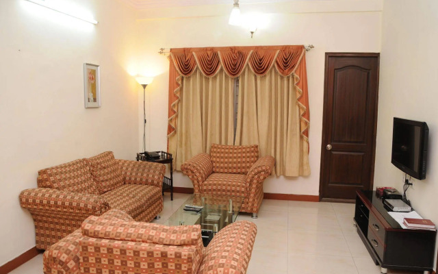 Maple Suites