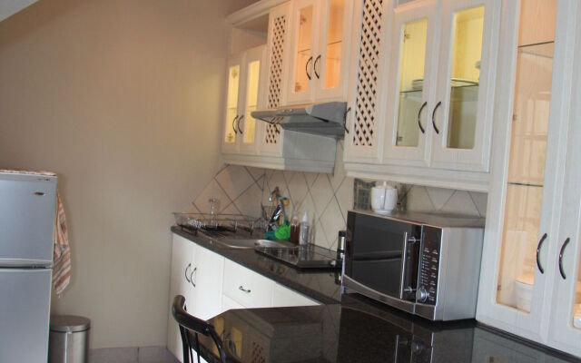 Waterfalls Boutique Hotel