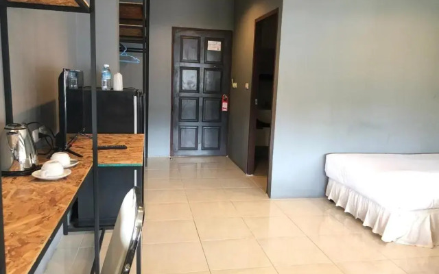 Laem Din Hotel Chaweng