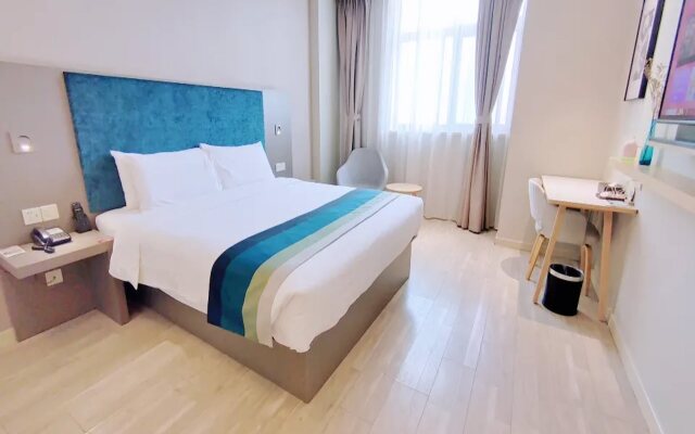 Home business hotel (suqian west lake road bus station)