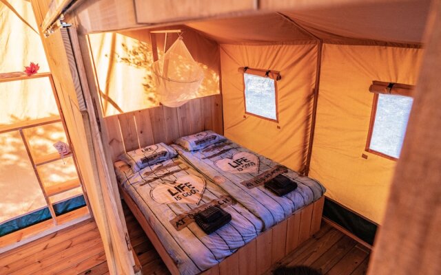 Safari Tent With Private Pool in Albufeira