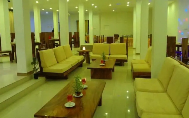 The Queensburry City Hotel