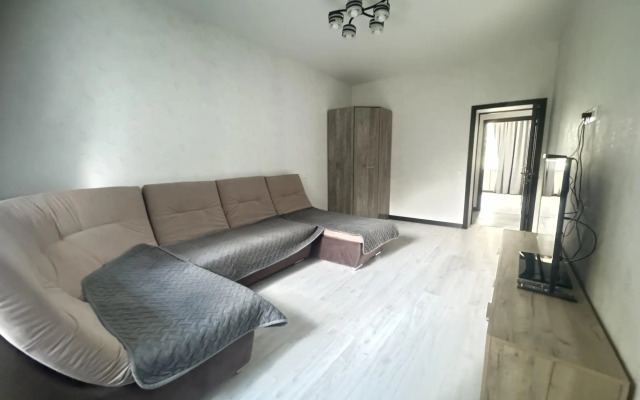 Уютные двухкомнатные апартаменты  на улице Невская 2