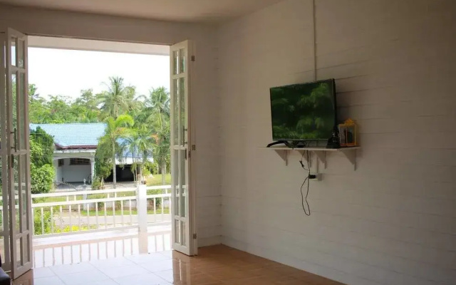 Thirty Tree Garden House