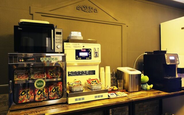 Sinpo Healing Motel