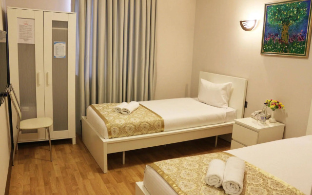 All Stars Hotel