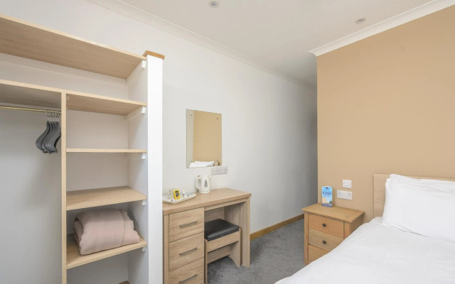 Sandringham Hotel