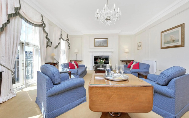 No 1 The Mansions by Mansley Serviced Apartments