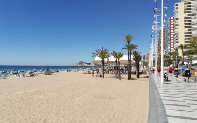 En el cielo de Benidorm - Alteanos V