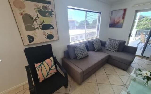 Cranbourne Court Unit 7