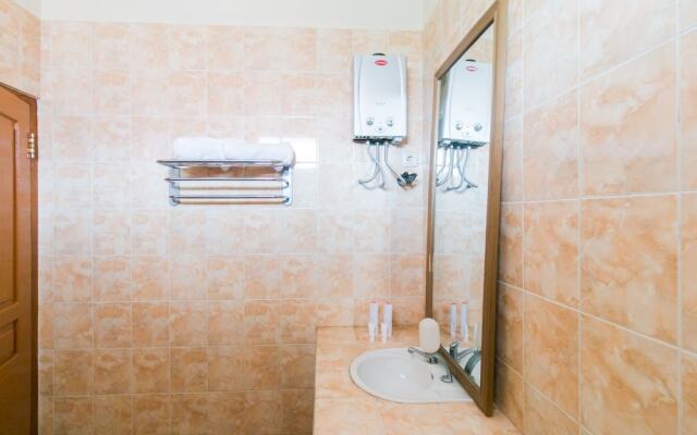 Edotel Smkn 1 Pacet by OYO Rooms