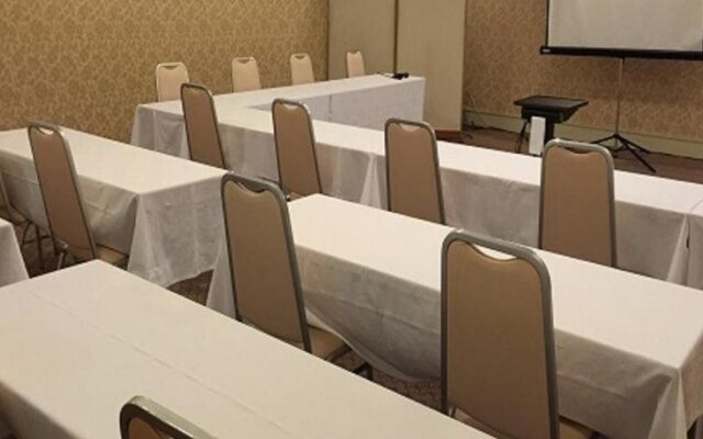 Hotel Crown Hills Takefu