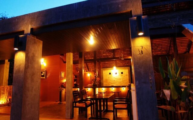 Baan Fadow Family Resort
