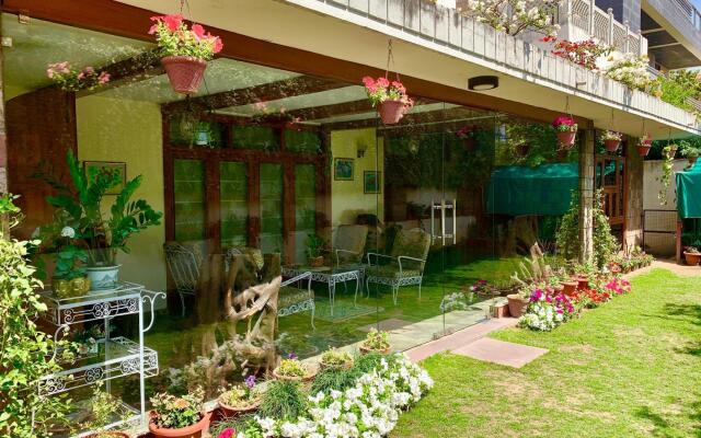 Camellia A Boutique Home