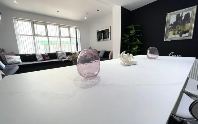 Wellington Suites by Sasco Apartments