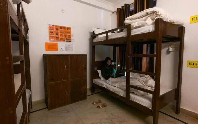 Live Free Hostel